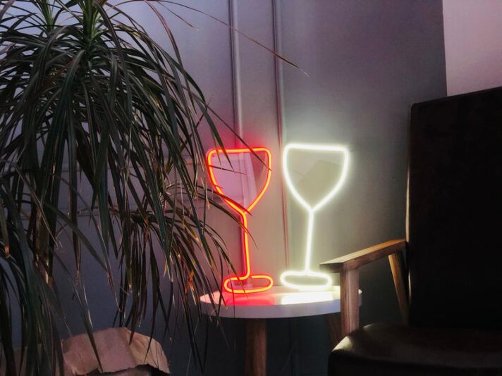 Wine Glass – Led Neon Sign