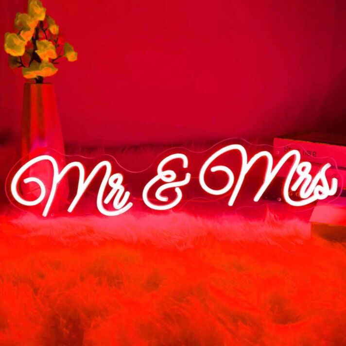 Mr&Mrs LED Neon Sign