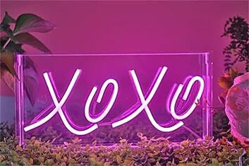 Brighten Up Your Wedding, Bar, and Home Atmosphere with Xoxo Lightbox LED Neon Sign.