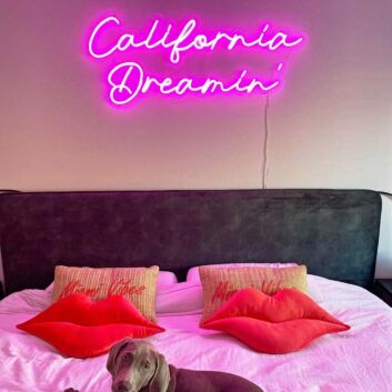 California Dreamin&#039; Neon Sign