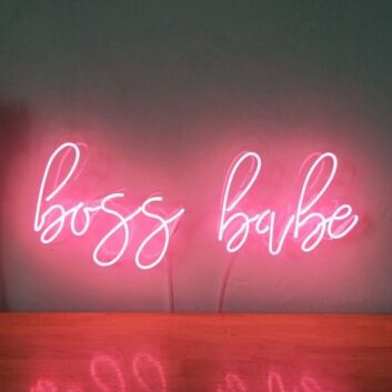 Boss Babe&#39; Neon Sign