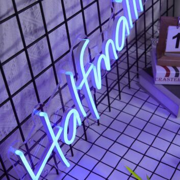 Halfmattic Neon Sign