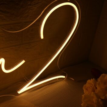 Linda 2 Yellow Neon Sign