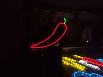 Brighten Up Your Bar, Restaurant, or Kitchen with the Pepper LED Neon Sign: Perfect for Creating a Warm Ambiance.