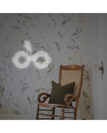 Elevate Your Bar or Storefront Appeal with the Stylish Glasses With Flash LED Neon Sign.