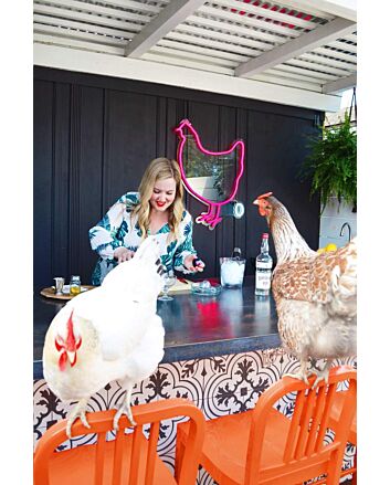 Chicken Neon Sign adds rustic charm to kitchen decor