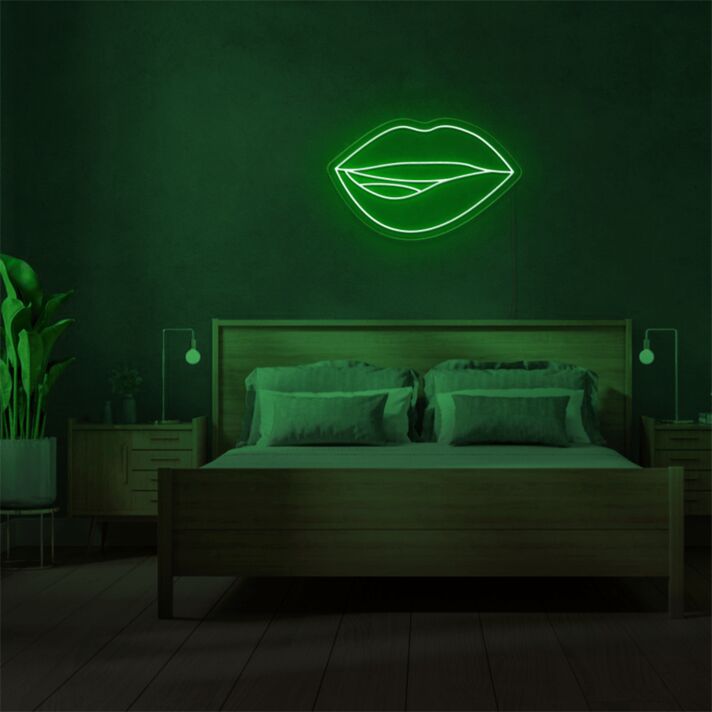 Brighten Up Your Bedroom or Glamourize Your Next Party with Mini Lips LED Neon Sign.
